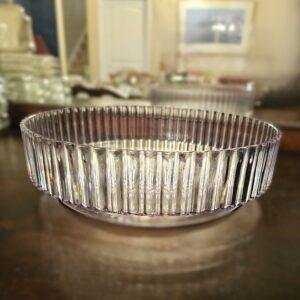 Fluted Crystal-Clear 360° Rotating Turntable